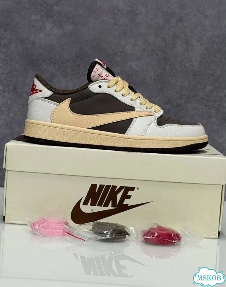 Кроссовки Nike Air Jordan 1 Travis Scott Бежевые фото 3
