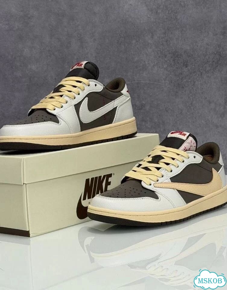 Кроссовки Nike Air Jordan 1 Travis Scott Бежевые фото 4