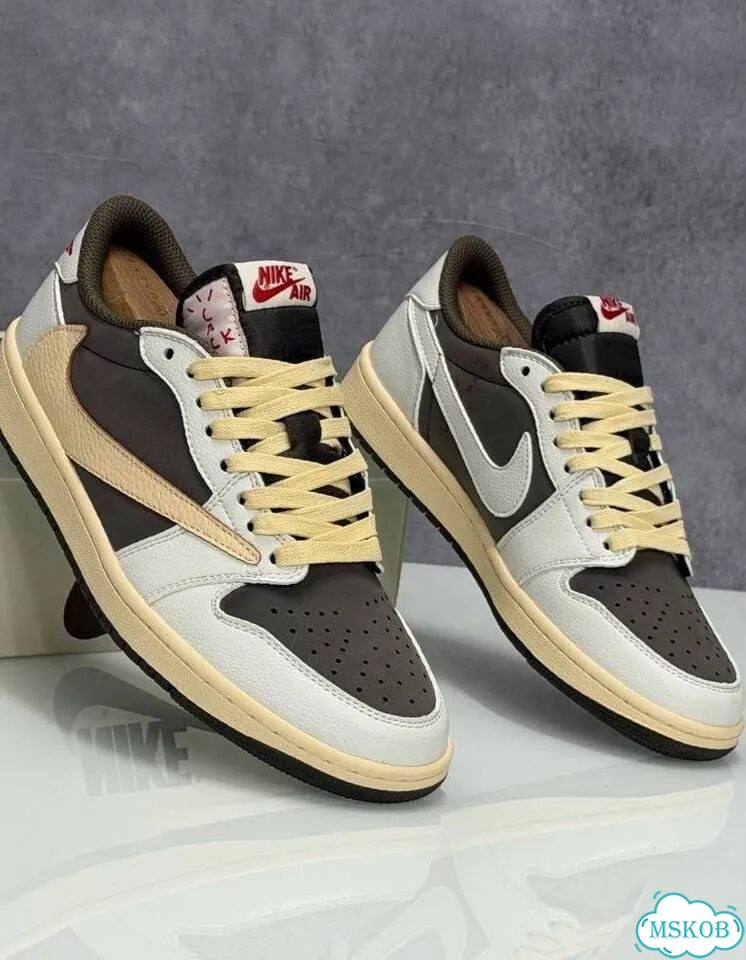 Кроссовки Nike Air Jordan 1 Travis Scott Бежевые фото 5