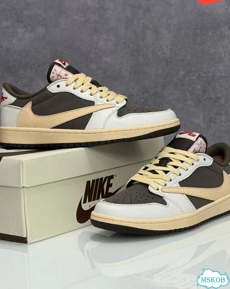 Кроссовки Nike Air Jordan 1 Travis Scott Бежевые фото 6