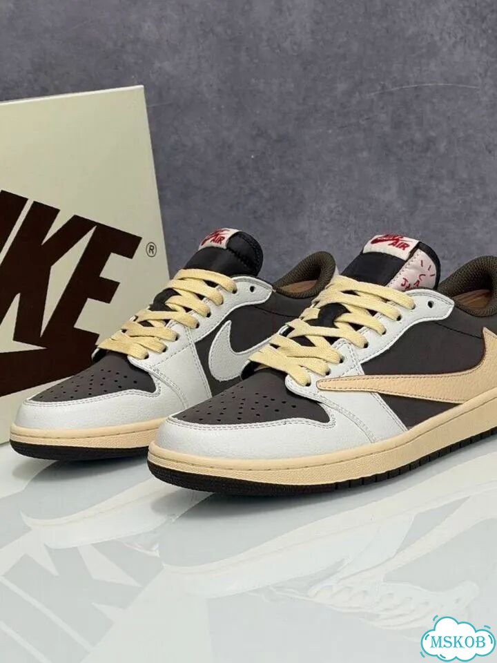 Кроссовки Nike Air Jordan 1 Travis Scott Бежевые фото 8