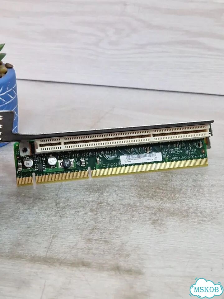Райзер IBM 39Y9545 x3550 фото 2