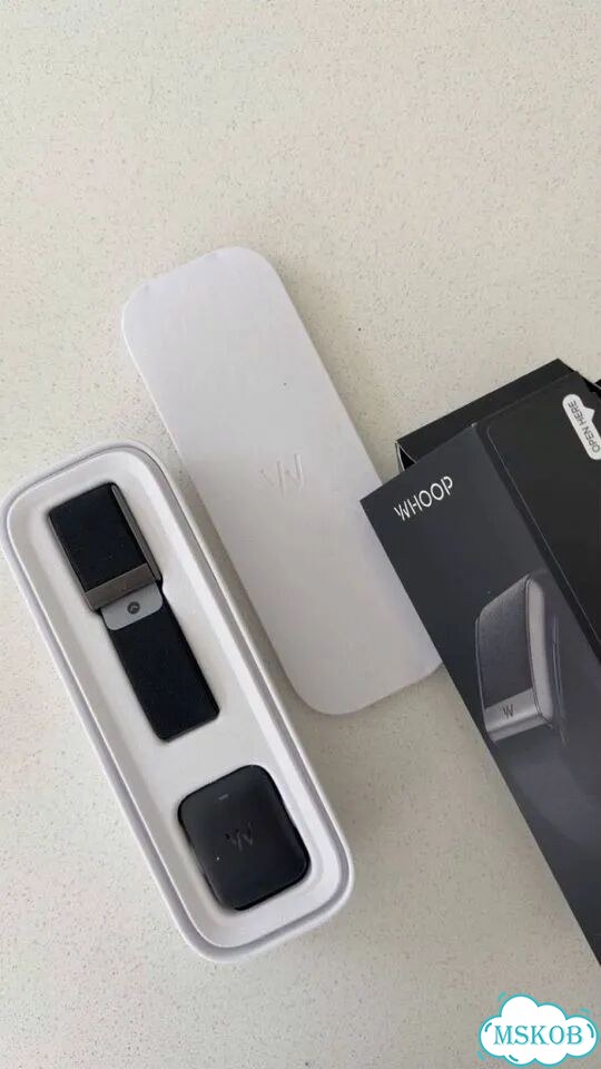 Браслет Whoop 5.0 Peak новый на 1мес фото 2
