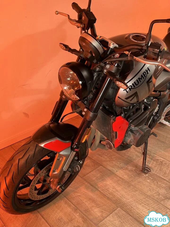 Triumph Trident 660, 2021, 25 805 км фото 2