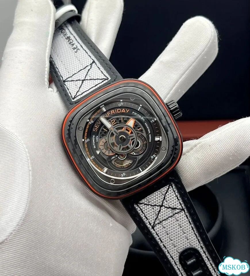 Часы Sevenfriday Automatic фото 1
