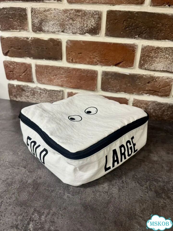 Косметичка кейс Anya Hindmarch Uniqlo фото 4