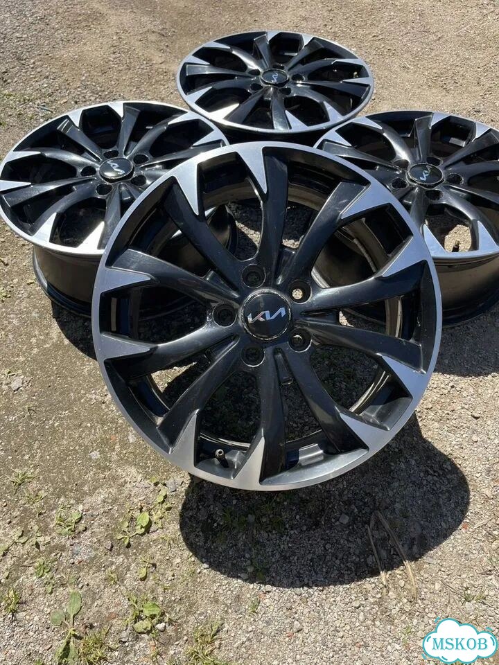 Литые диски Kia 7×R17 5×114.3 фото 1