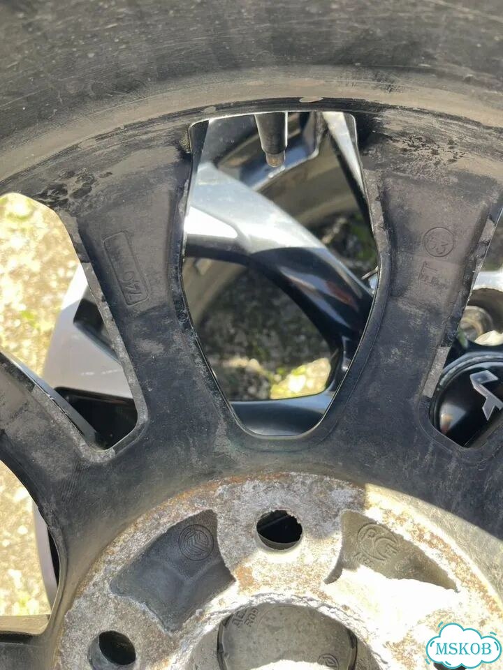Литые диски Kia 7×R17 5×114.3 фото 9