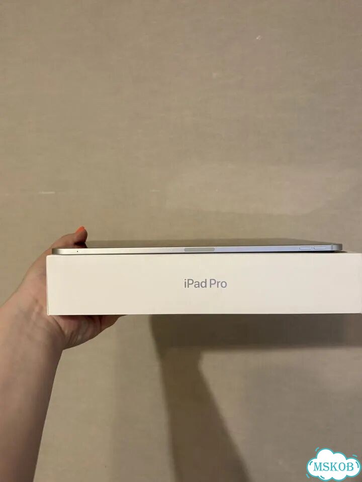 iPad pro 11 256 2024 фото 6