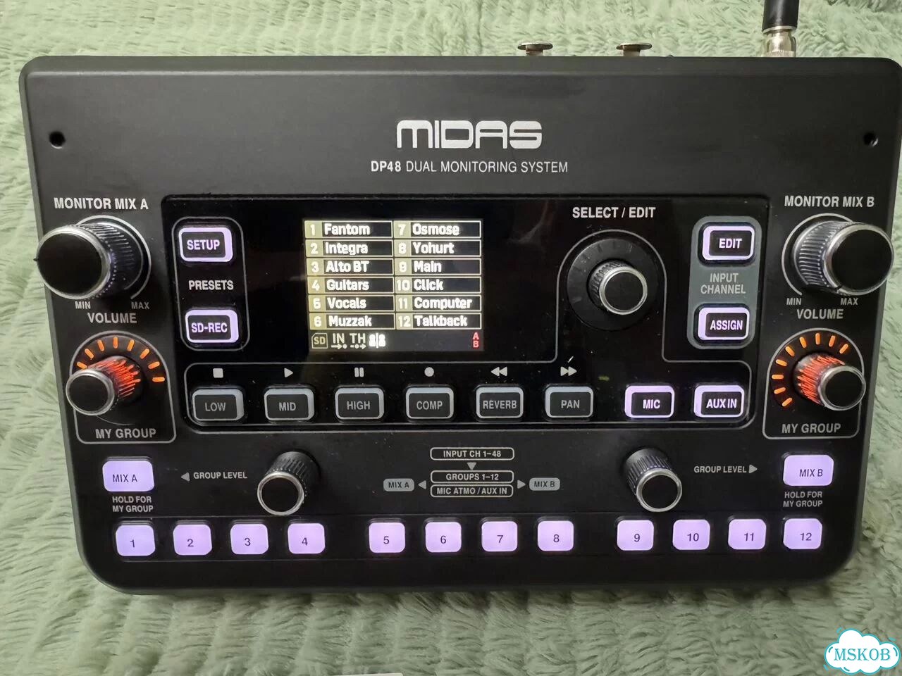 Midas DP48 Мониторный микшер + крепление на стойку фото 1