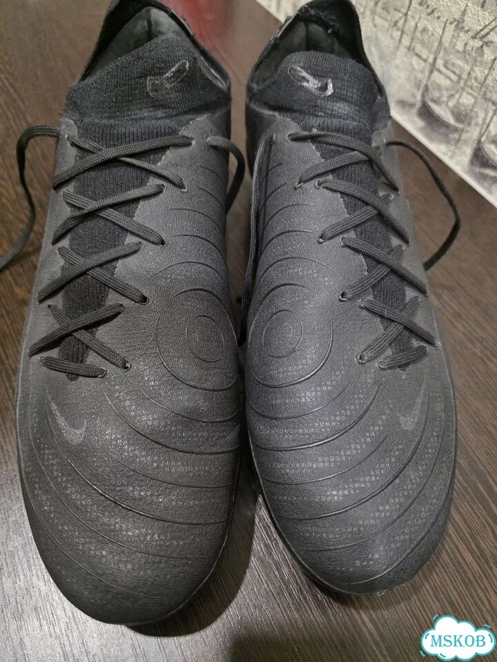 Футбольные бутсы nike phantom фото 2