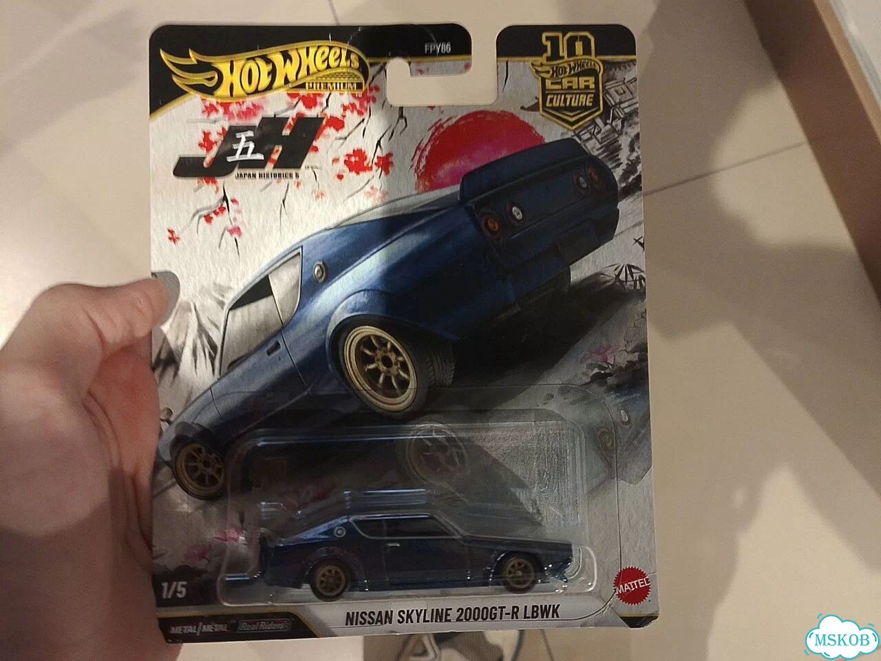 Hot wheels premium. Nissan skyline 2000gt-r lbwk фото 1