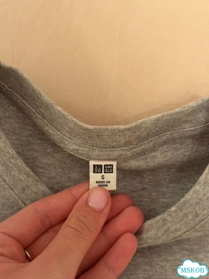 Uniqlo футболка топ фото 3