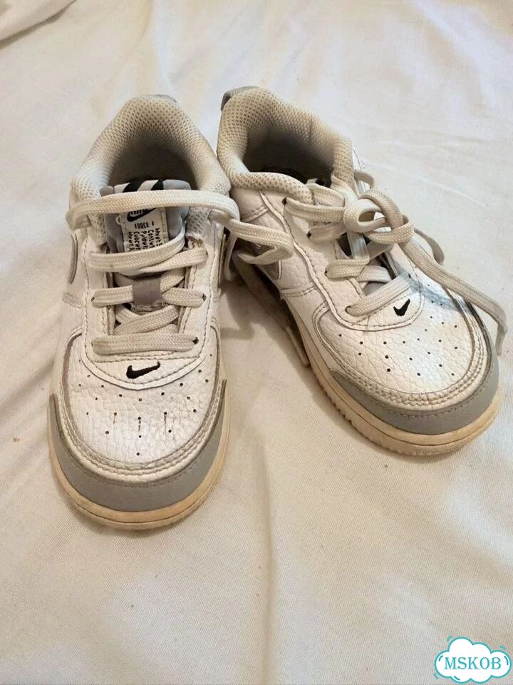 Детские кроссовки Nike. Оригинал фото 1