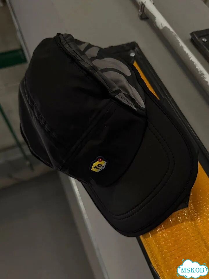 Кепка бейсболка Nike TN+ фото 1