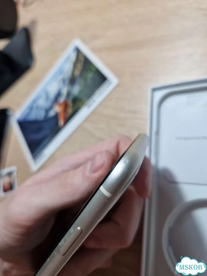iPhone 11, 64 ГБ фото 6