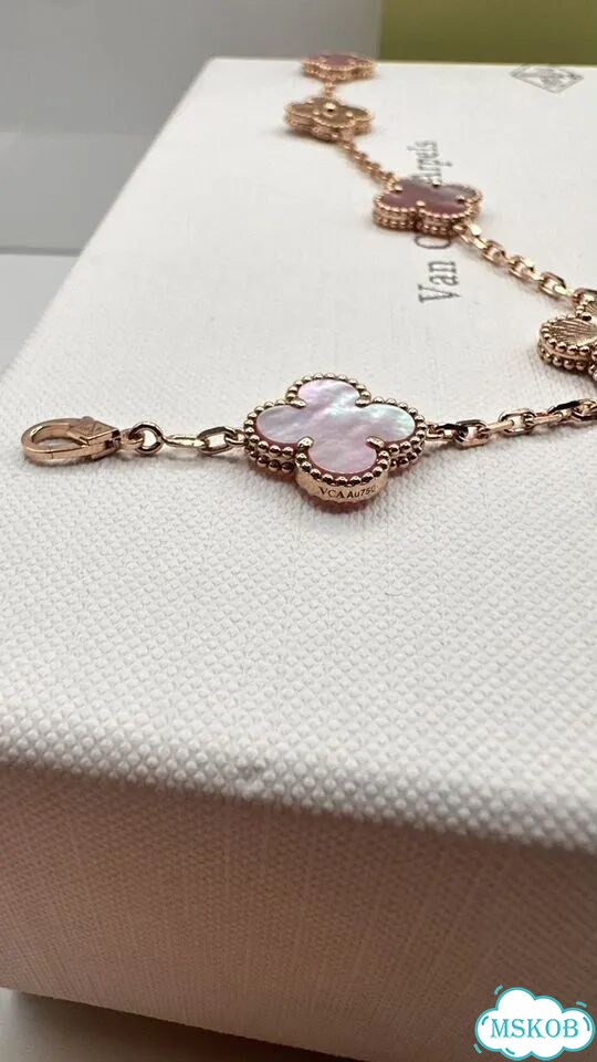 Van cleef arpels браслет розовый перламутр гильоше фото 10