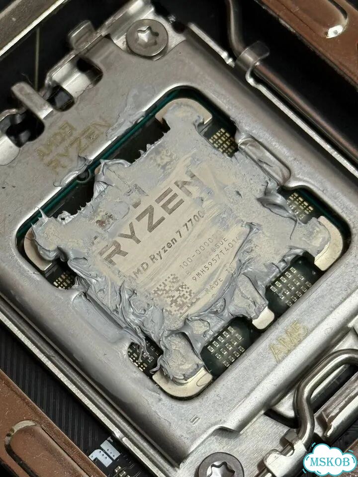 Msi MAG B650 tomahawk wifi + Ryzen 7 7700 фото 2