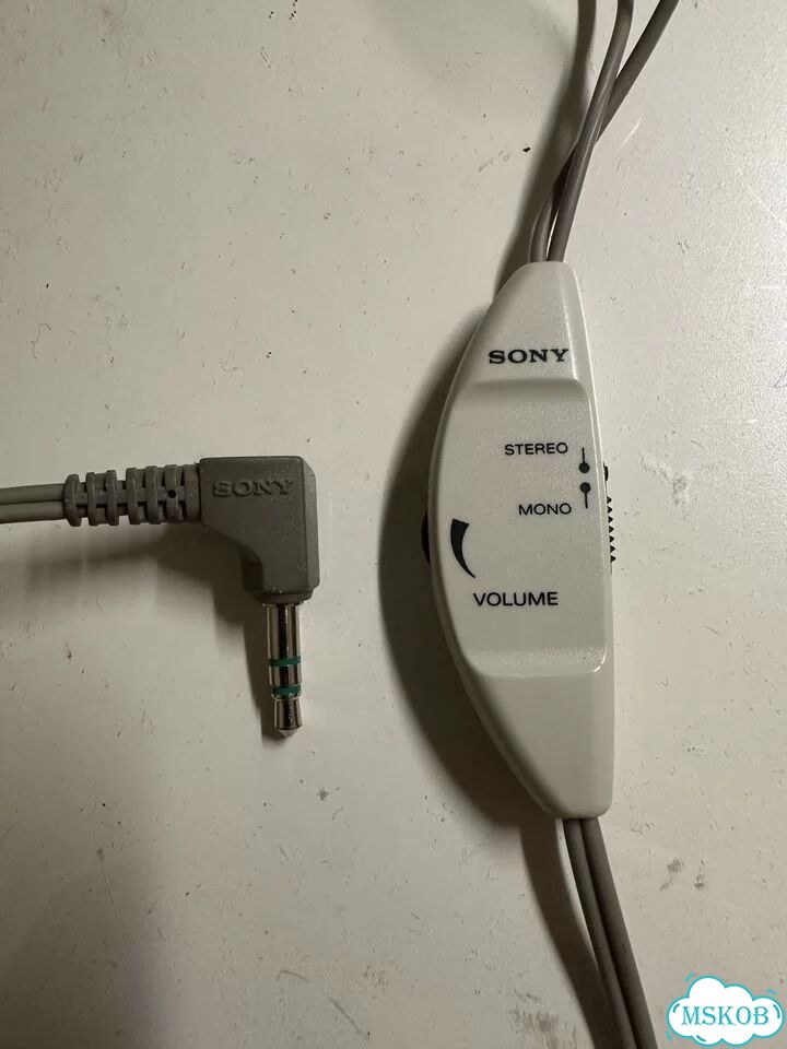 Винтажные проводные наушники Sony MDR-009 Япония фото 3