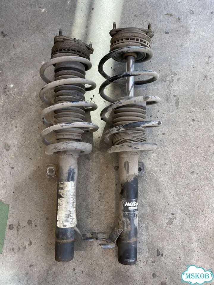 Передние амортизаторы на ford fiesta mk5 фото 1