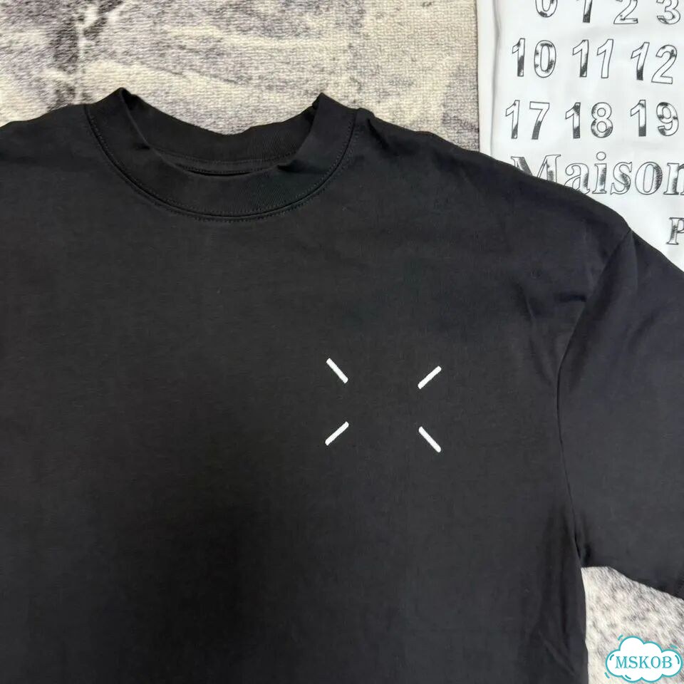 Футболка Maison margiela mm6 цифры 2026 фото 3