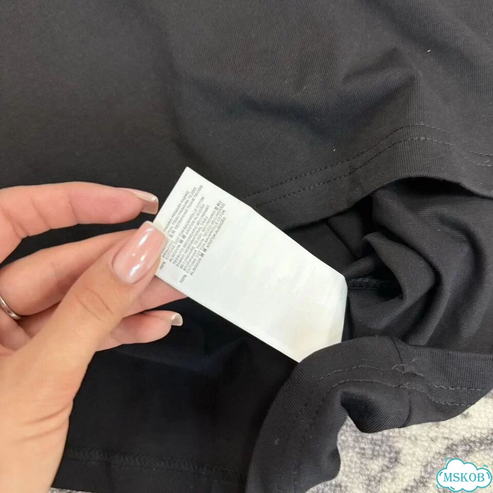 Футболка Maison margiela mm6 цифры 2026 фото 7
