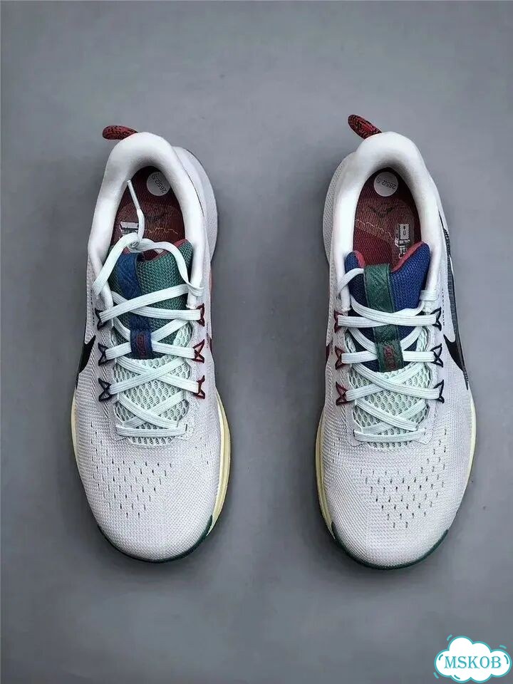 Кроссовки Nike Air Pegasus Trail 5 Premium фото 4