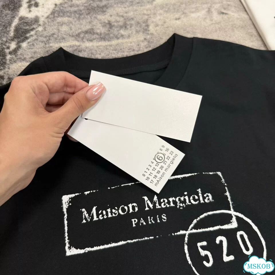 Футболка Maison margiela надпись таблица фото 6