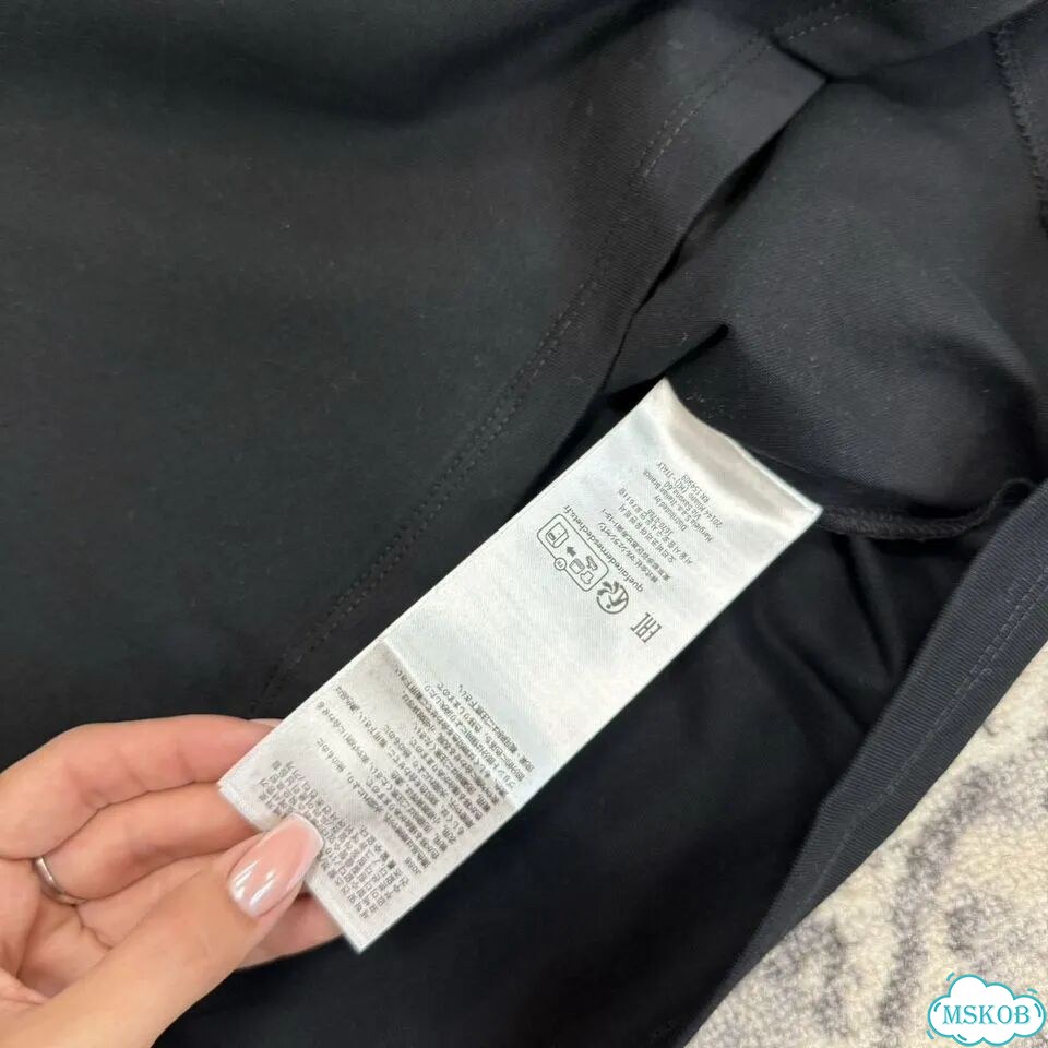 Футболка Maison margiela надпись таблица фото 7
