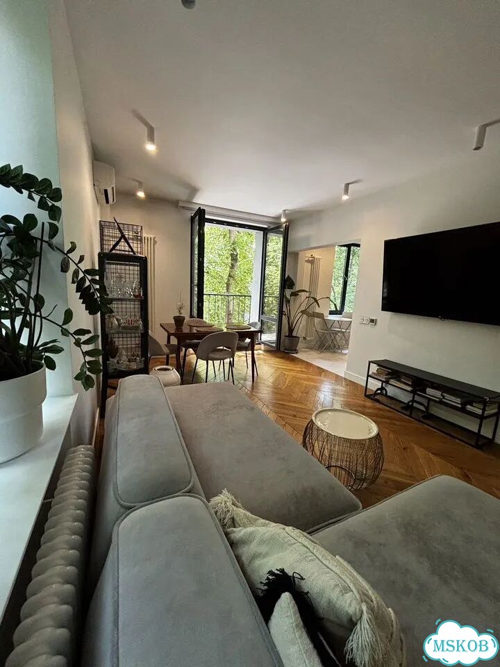 3-к. квартира, 72 м², 2/5 эт. фото 3