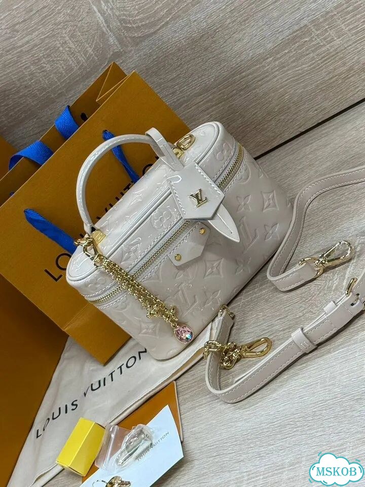 Louis vuitton vanity pm сумка фото 1