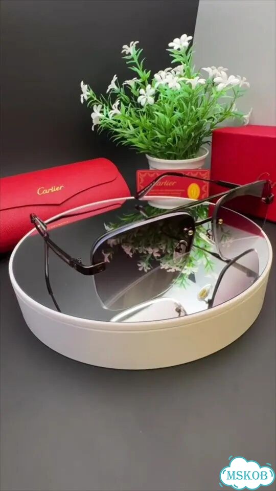 Очки Cartier коричневыми градиентными фото 1