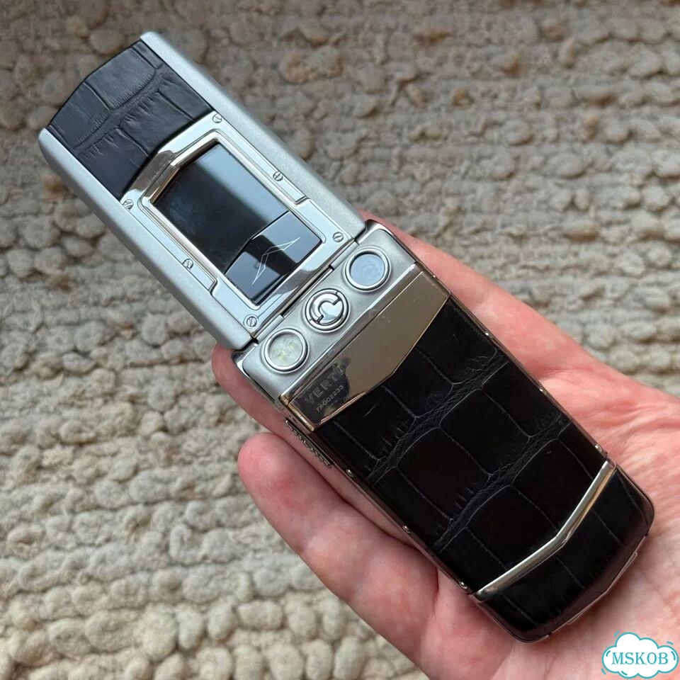 Vertu Constellation Ayxta, 1 SIM фото 6