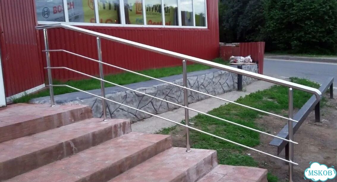 Ограждающие перила из отшлифованной нержавеющей ст фото 3