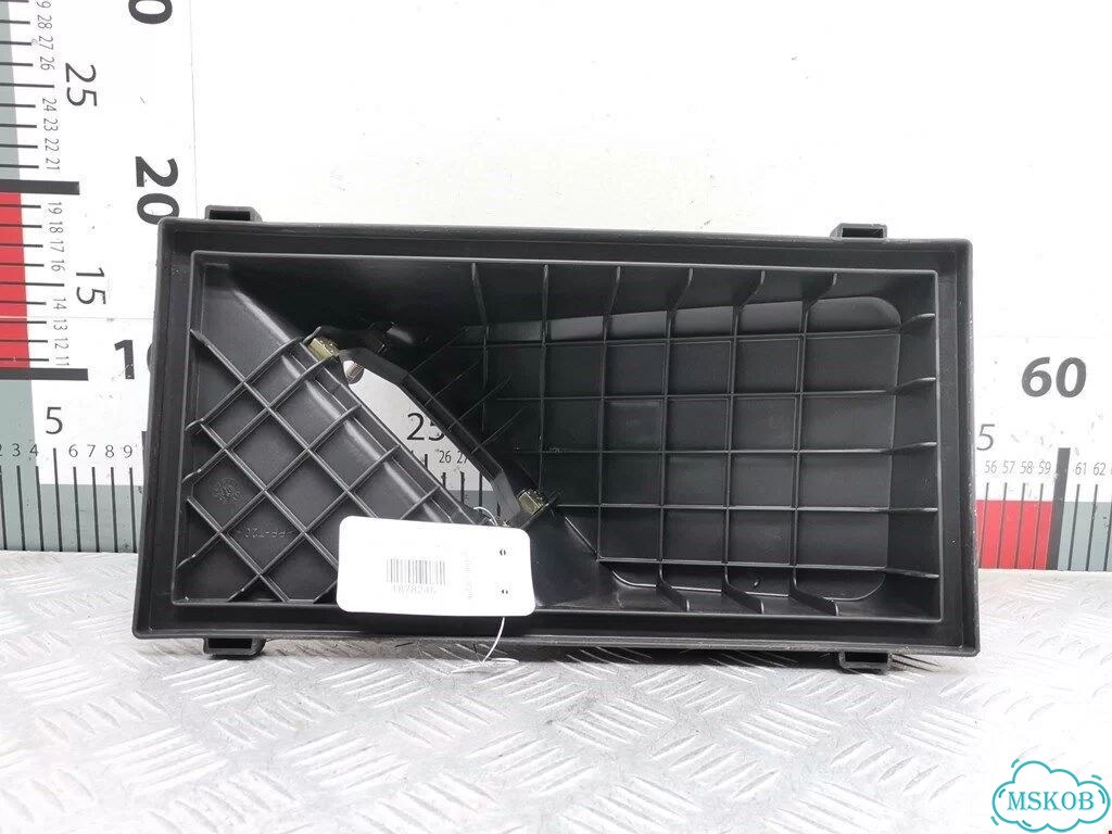 Корпус воздушного фильтра Mitsubishi Carisma фото 1