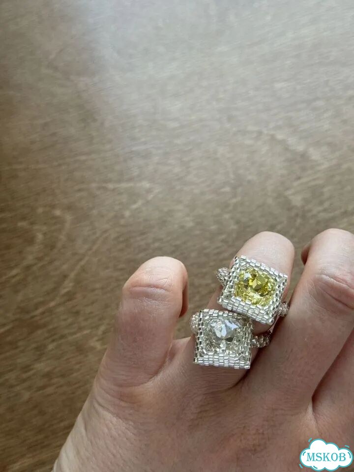 Кольца из японского бисера фото 2