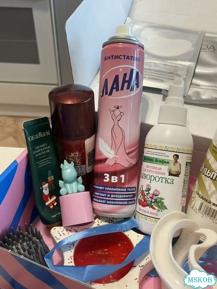 Набор косметики+2 плойки фото 1