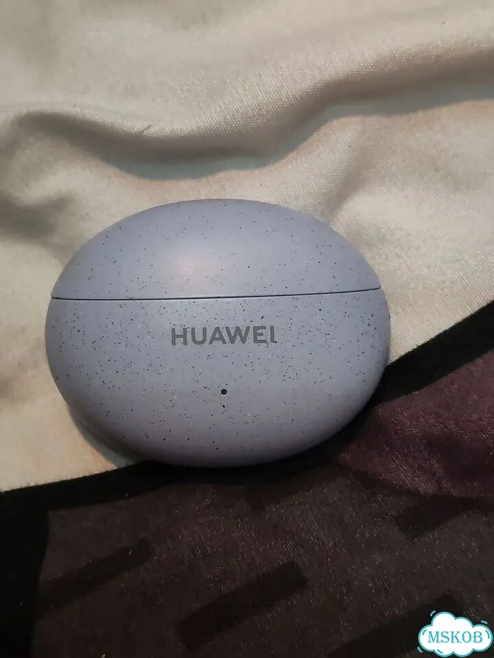 Кейс от наушников huawei freebuds 5i фото 1