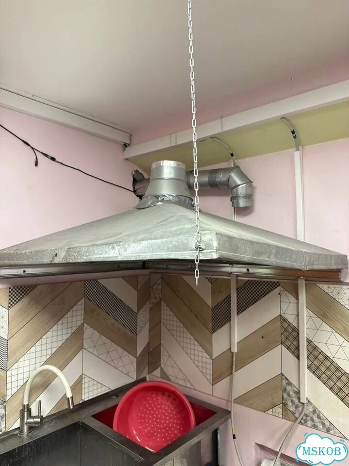 Зонт вытяжка бу фото 1