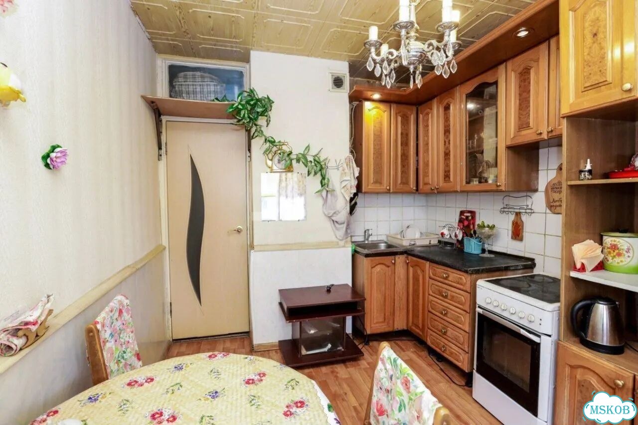 2-к. квартира, 53 м², 4/16 эт. фото 2
