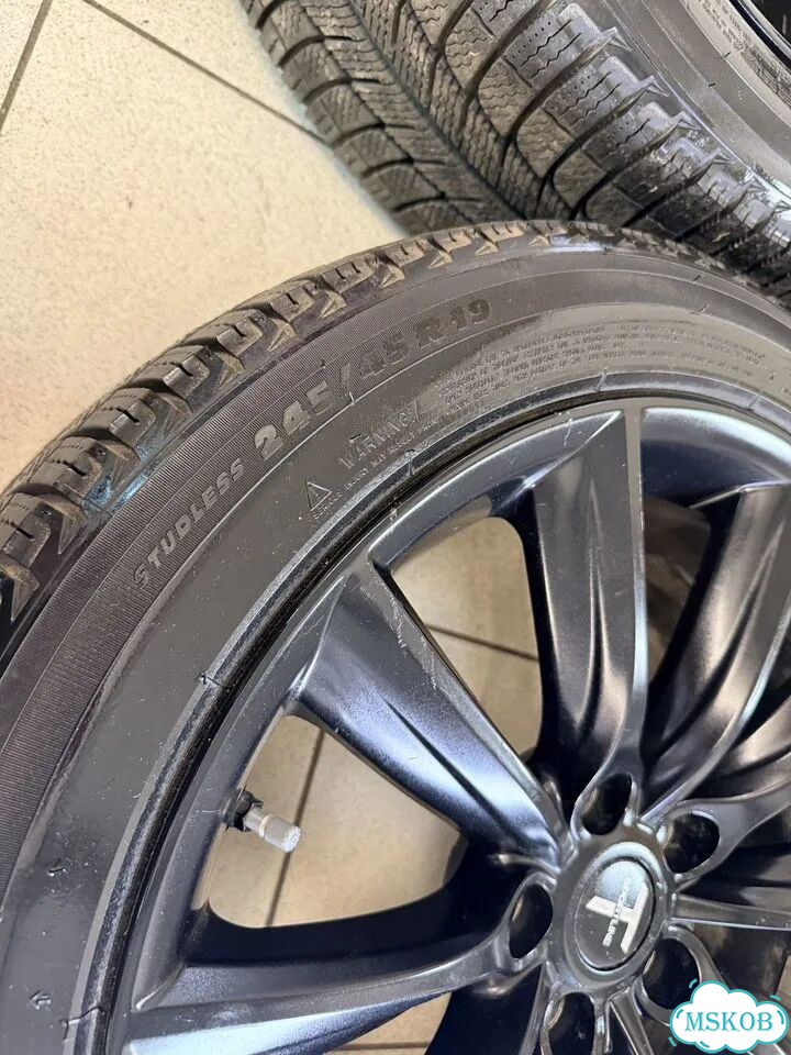 Колеса в сборе R19 для Tesla фото 6