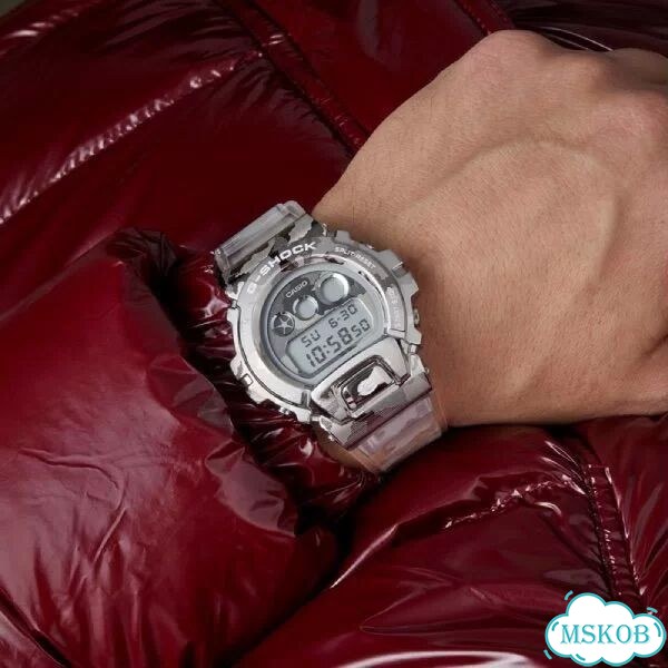 Часы casio G-shock GM-6900SCM-1E фото 2