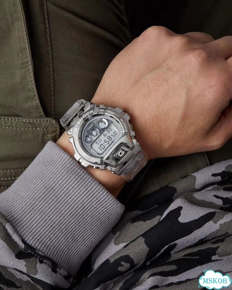 Часы casio G-shock GM-6900SCM-1E фото 5
