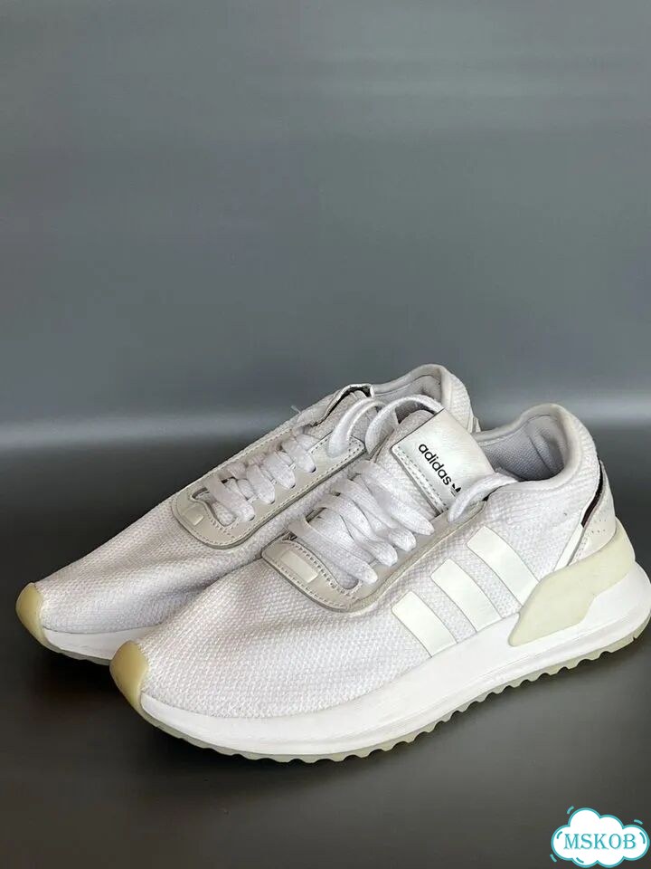 Кроссовки adidas фото 1