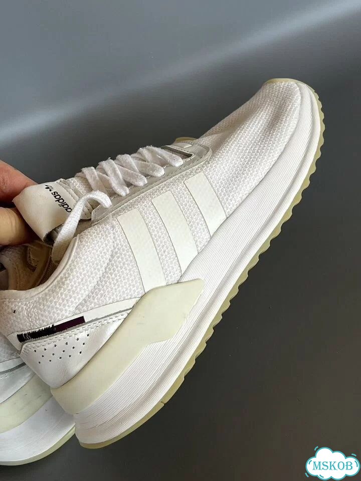 Кроссовки adidas фото 4