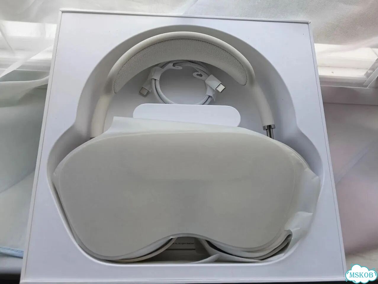 Airpods max фото 2