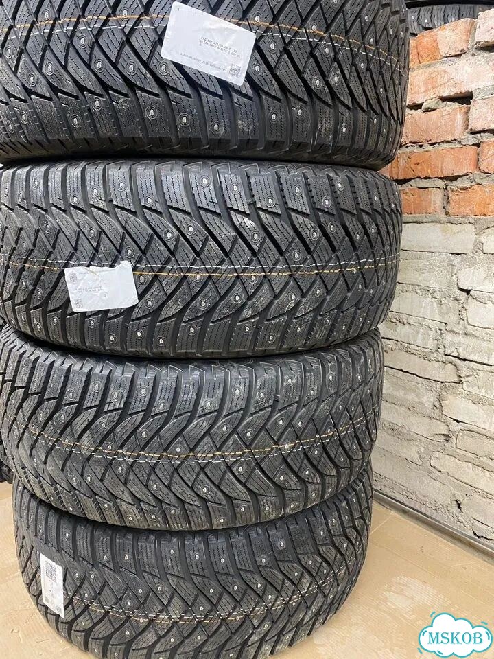 Goodyear UltraGrip Arctic 2 275/50 R20 113T фото 1