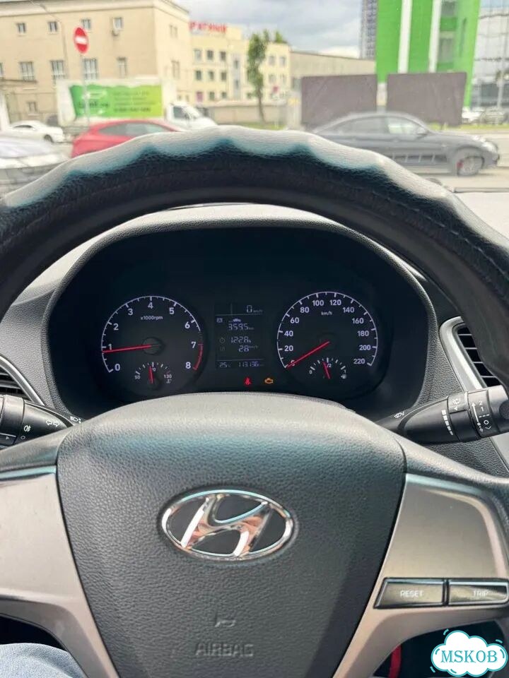 Hyundai Solaris 1.4 MT, 2018, 450 000 км фото 8