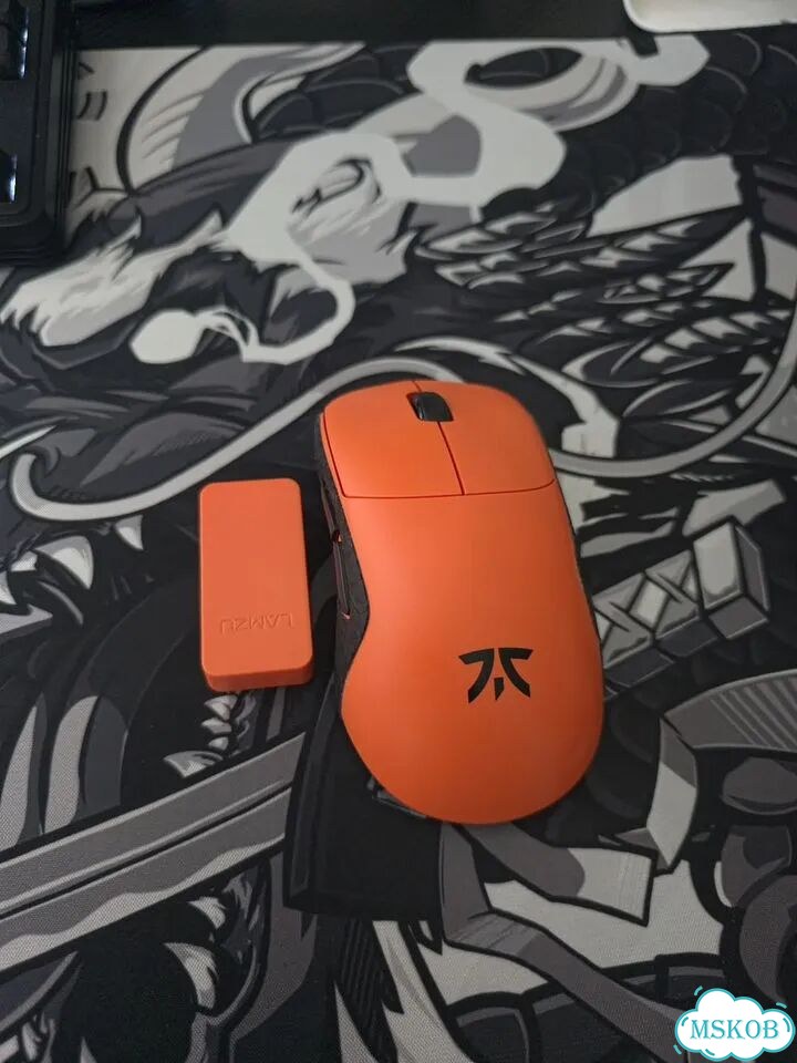 Игровая мышь lamzu & fnatic Thorn фото 1
