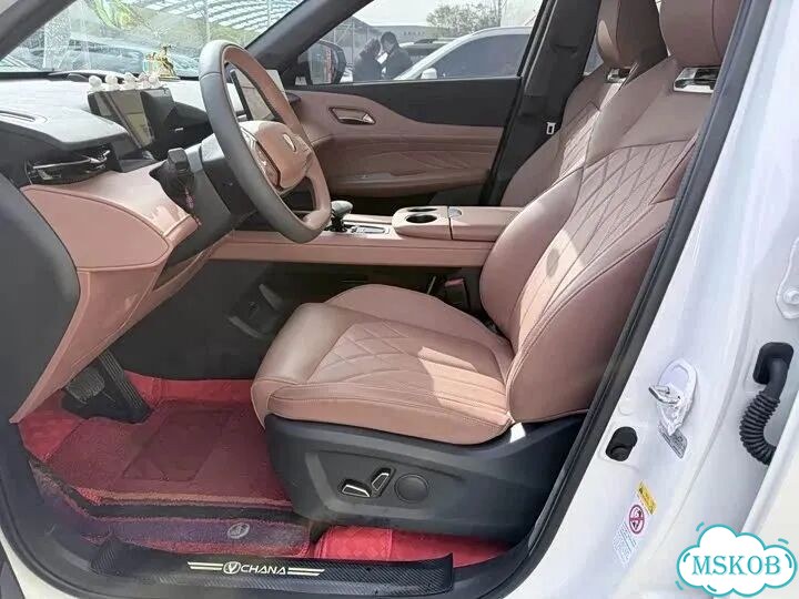 Changan UNI-Z 1.5 AMT, 2026, 1 км фото 5